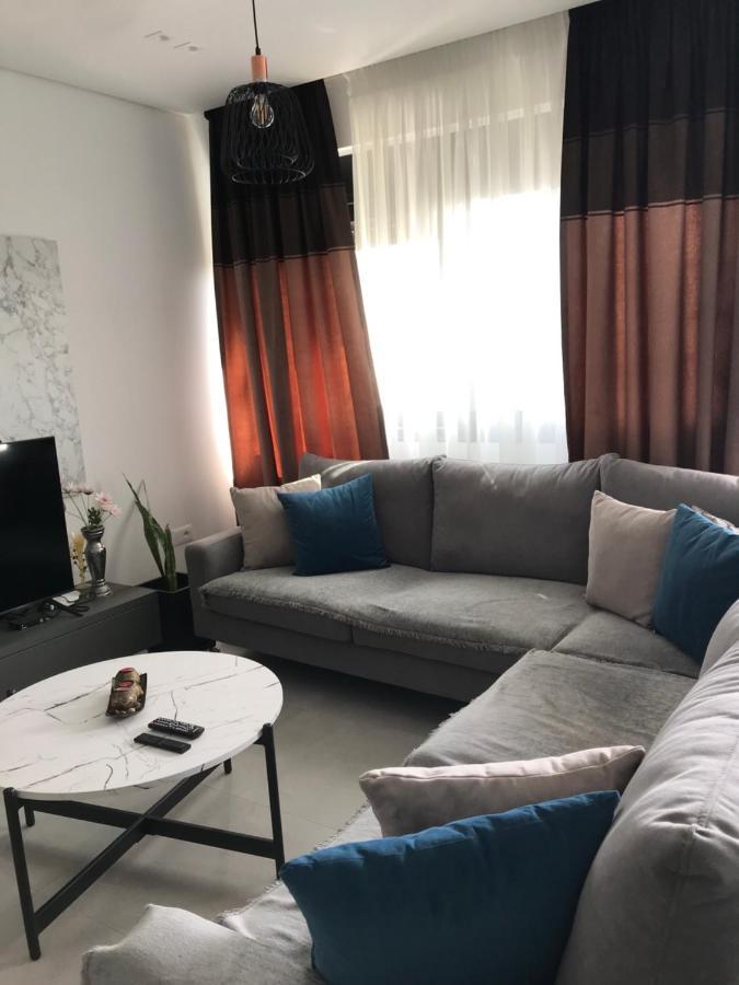 Saranda Lux Apartments Ngoại thất bức ảnh