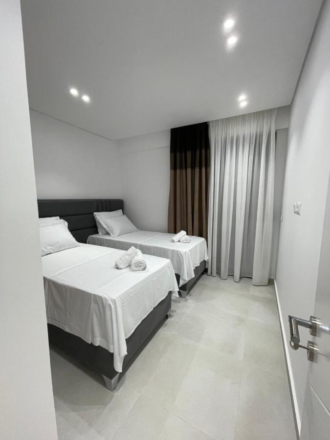 Saranda Lux Apartments Ngoại thất bức ảnh